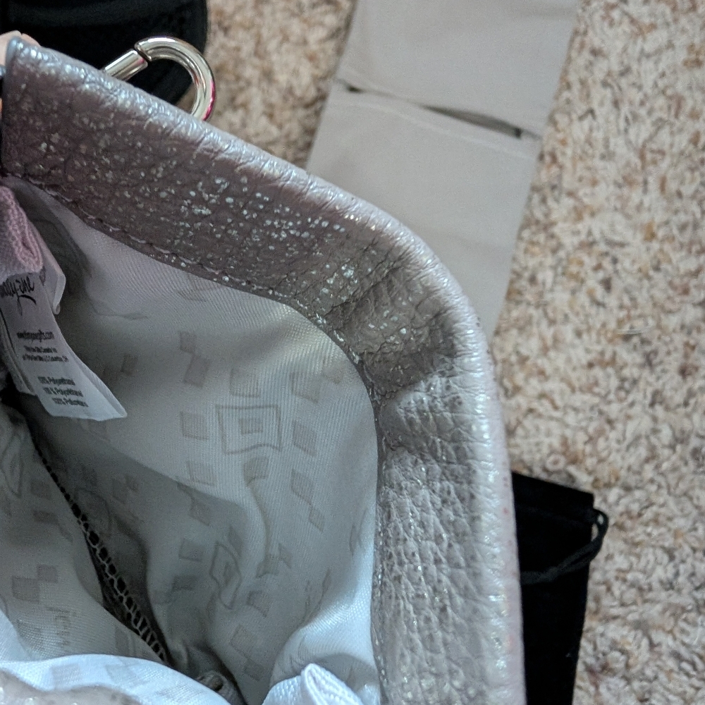 Assorted Pouches - image 3